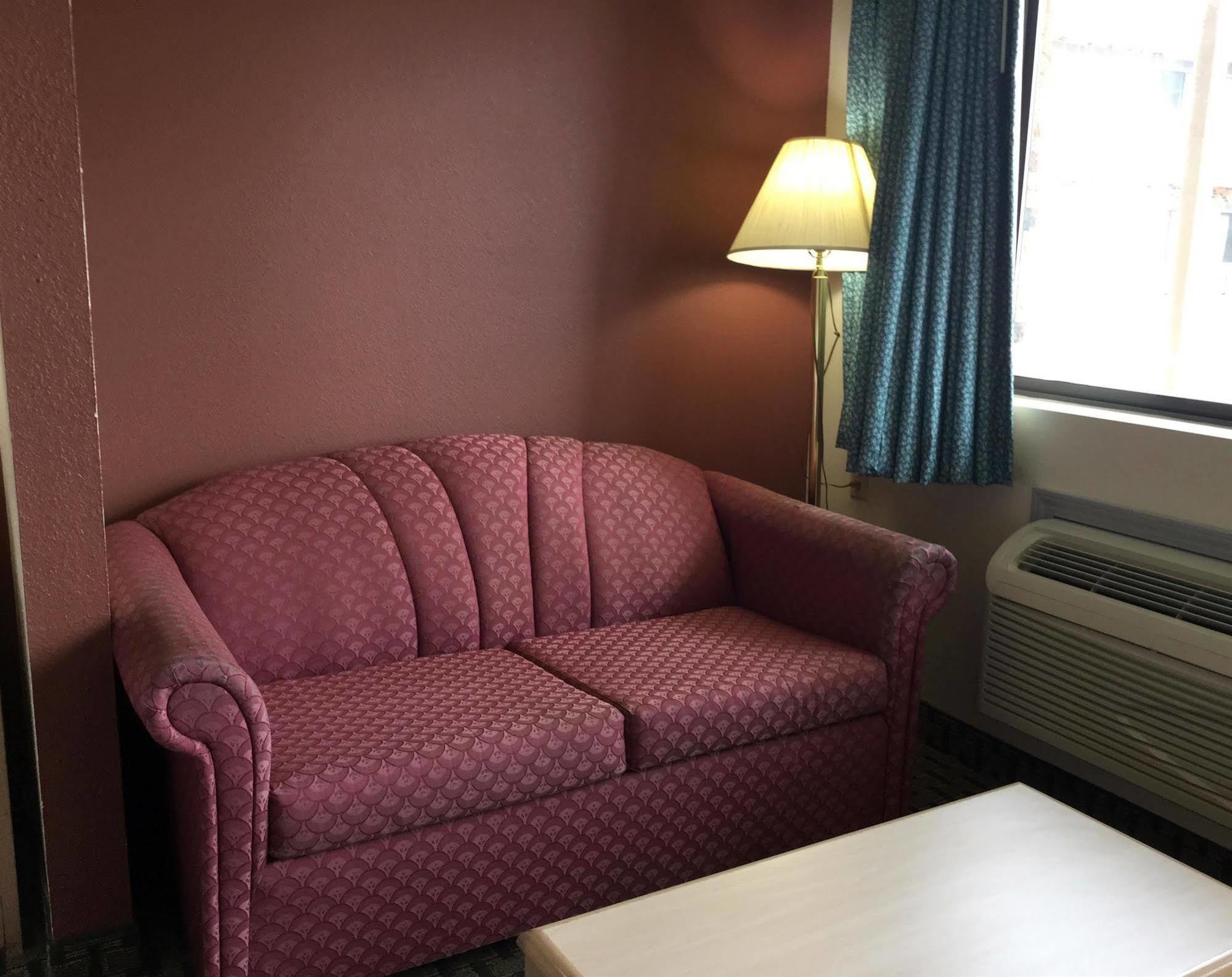 Motel Americas Value 2*